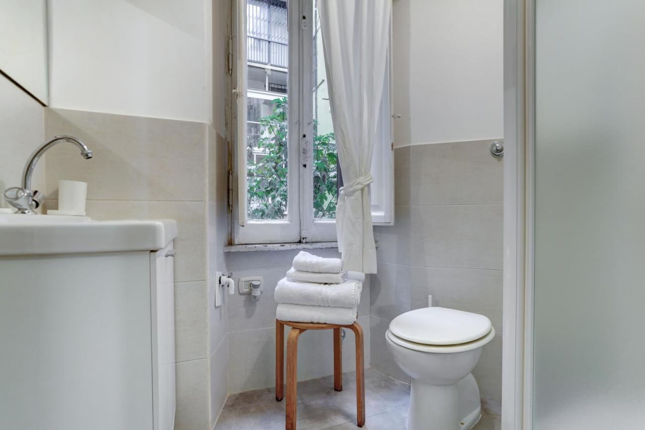 Charming Colosseum Apartment *