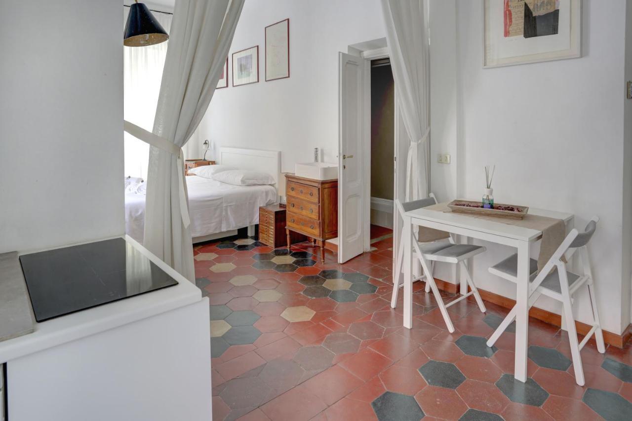 Charming Colosseum Apartment